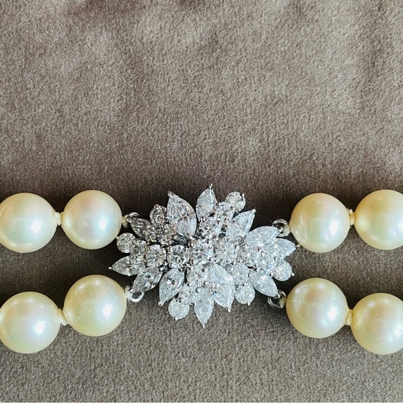 Vintage Fantasia By DeSerio Double Strand Simulated Pearl Necklace With … - Picture 9 of 15
